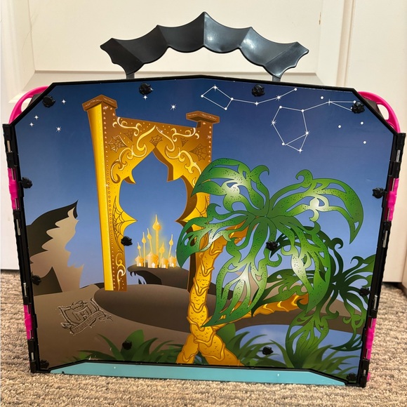 Spectra Vondergeist 13 Wishes Party Lounge Play-set - Monster High - Picture 7 of 7